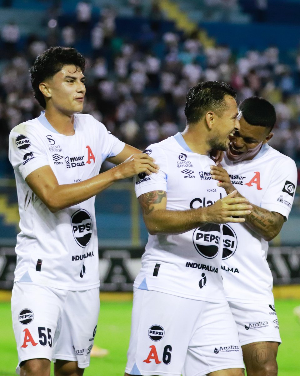 Chicho querido. 💗