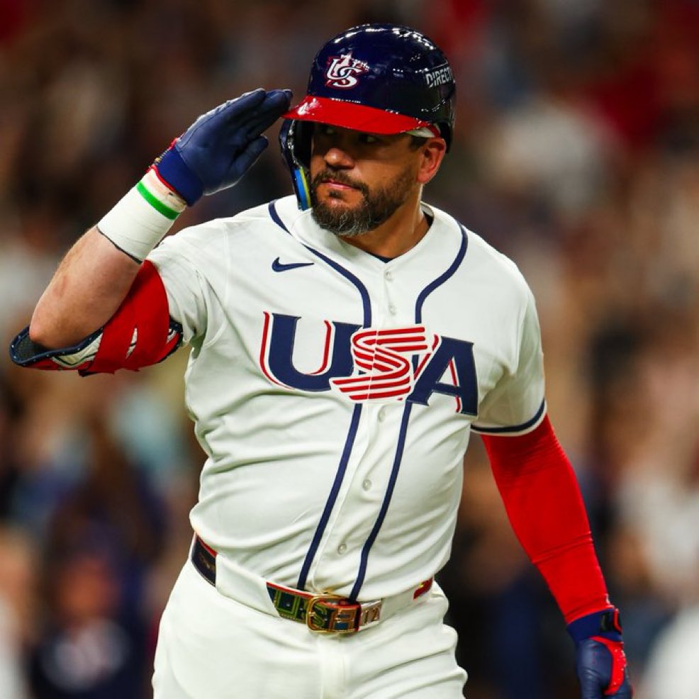 Leslie Mines tweet media