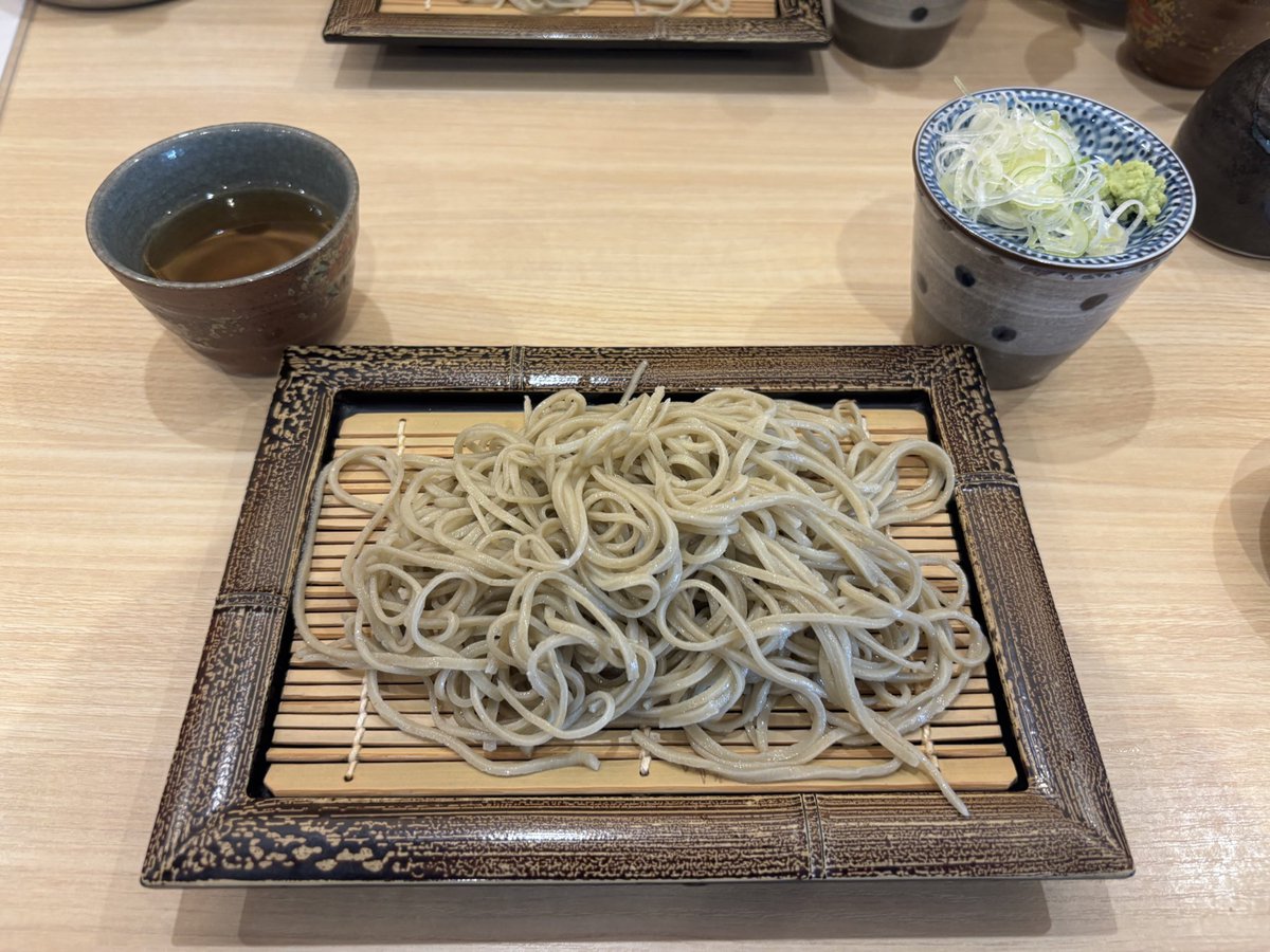 そら豆 tweet media