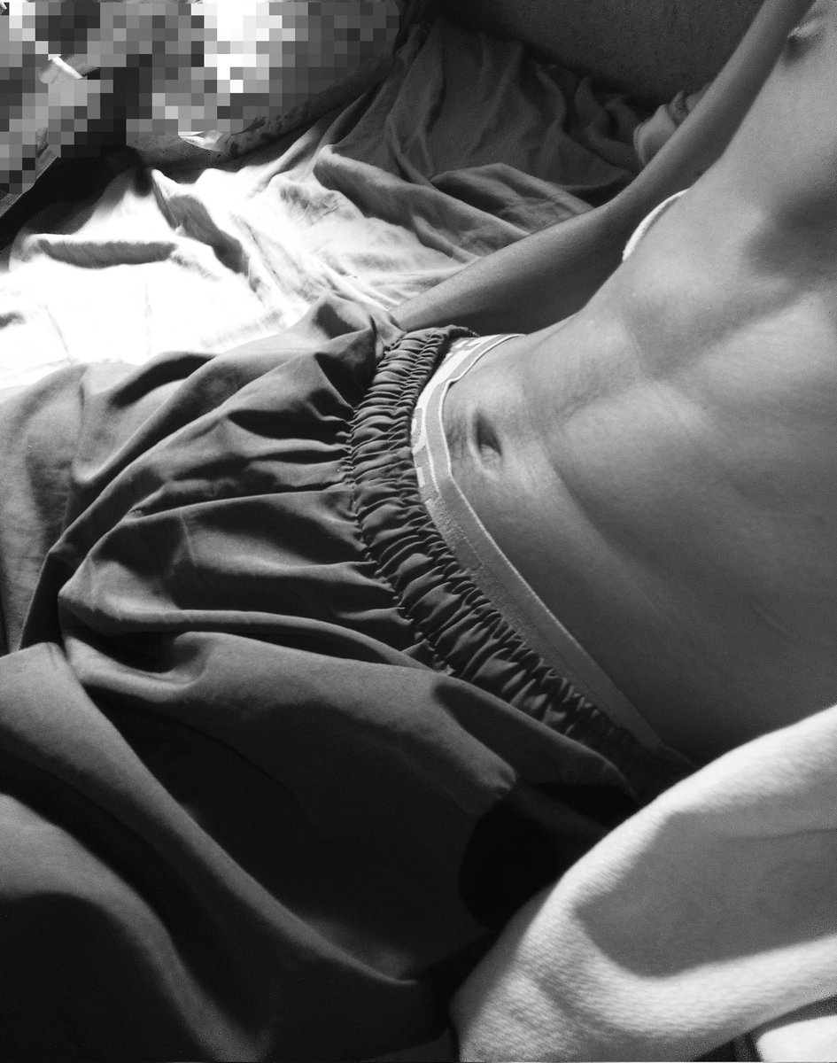 Maxxqttt's tweet photo. pangit ng body koooo, buti na lang pogi😛
#jakolph https://t.co/BlqmxQdxq5