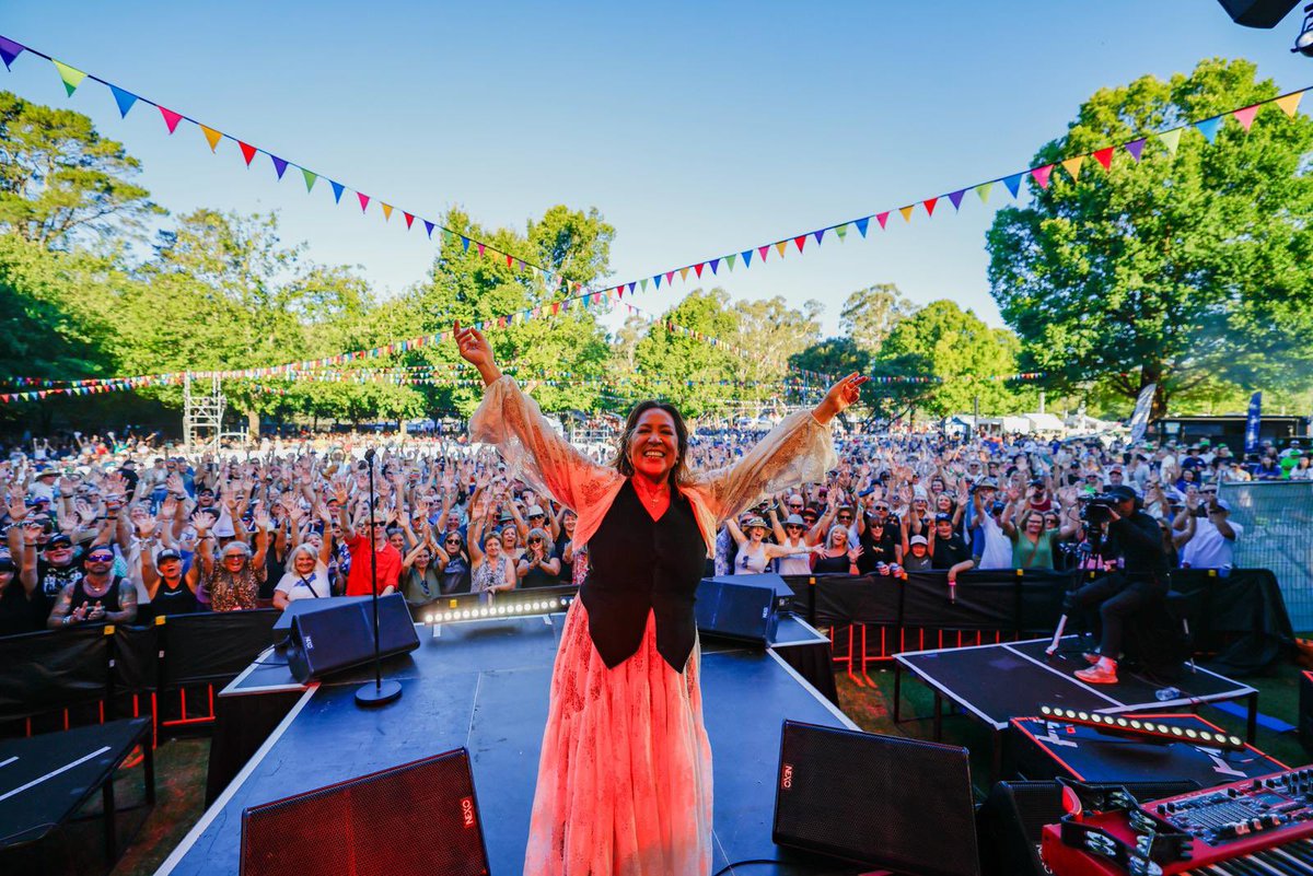 Kate Ceberano AM tweet media