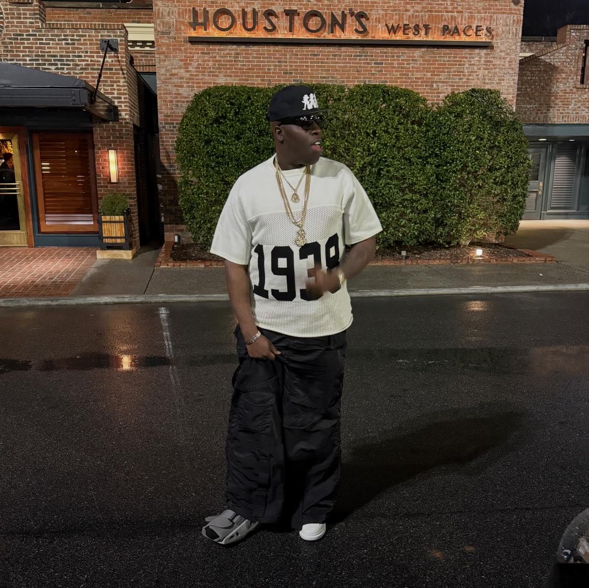 SWAMP IZZO tweet media