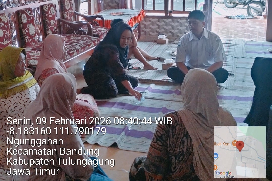 AinnalMuttaqin's tweet photo. Senin,(9/2/2026) Ainnal M Luhkan Tulungagung mendampingi keg akses teknologi Diversifikasi Olahan Produk Perikanan berupa Kaki Naga di Poklahsar Mina Sido Jaya Ds Ngunggahan Kec Bandung Kab Tulungagung

@bppsdm_bp3 https://t.co/wyHo7d5qPG