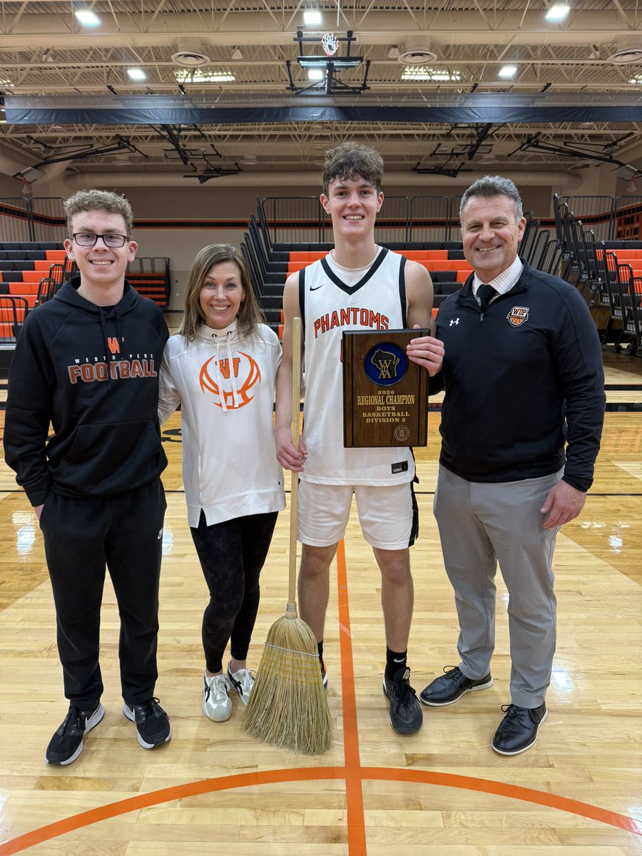 Ryan Borowicz tweet media