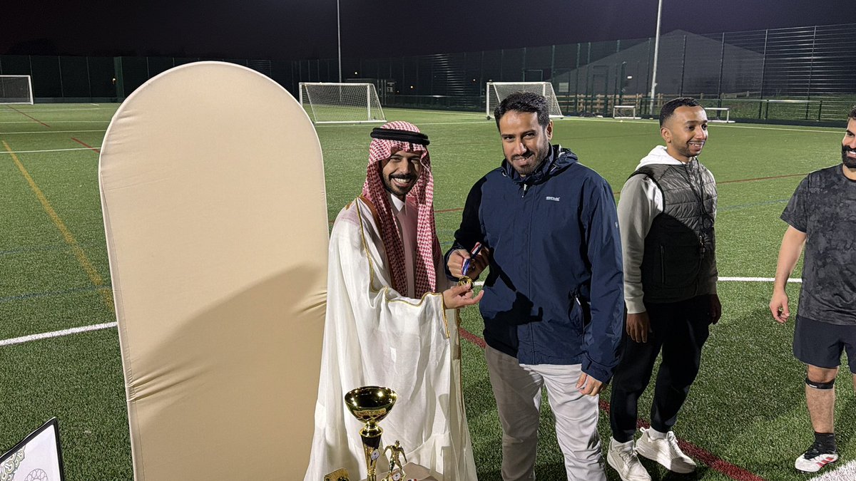 النادي السعودي في برمنجهام tweet media