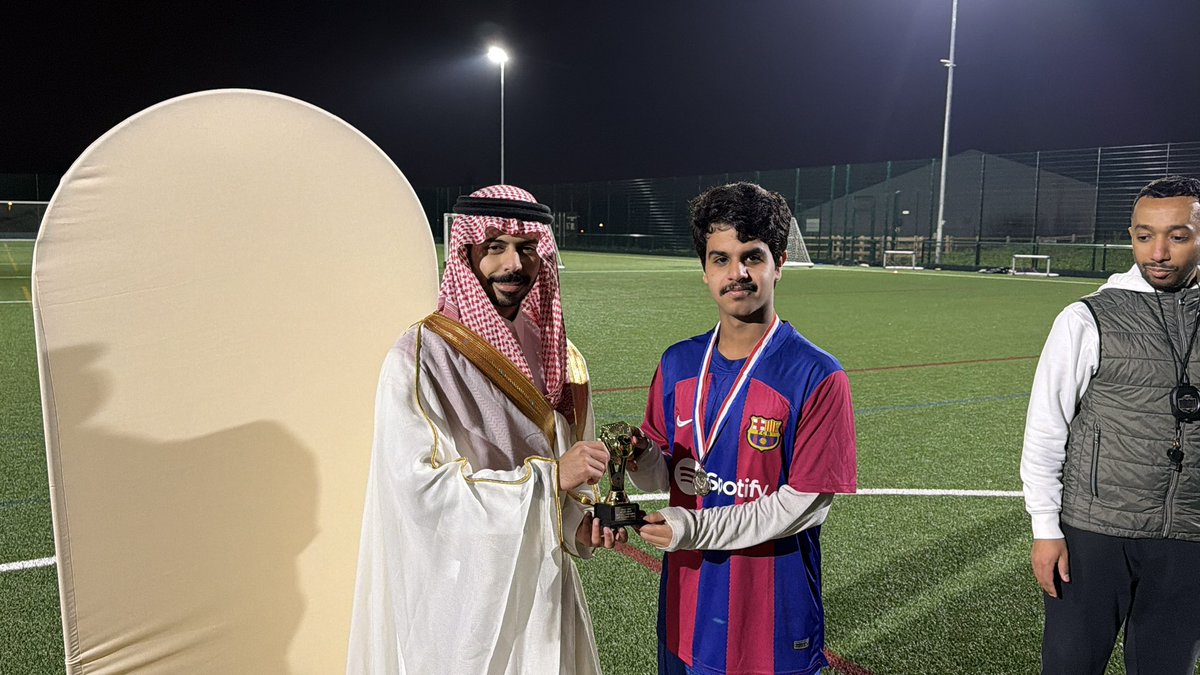 النادي السعودي في برمنجهام tweet media