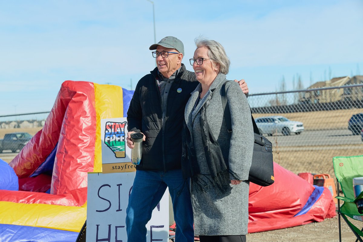 stayfreealberta tweet media