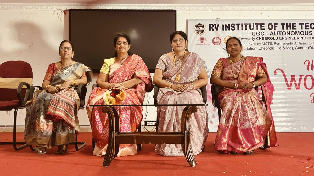 renuka_jetti's tweet photo. #WomensDay2026 సందర్భంగా #RVIT కాలేజీ లో జరిగిన #womensdaycelebration లో గెస్ట్ గా పాలుగొనటం జరిగింది 🙏
#happywomensday https://t.co/8QtyeeVSAp