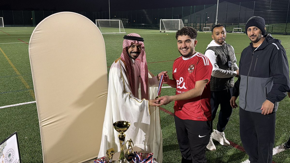 النادي السعودي في برمنجهام tweet media