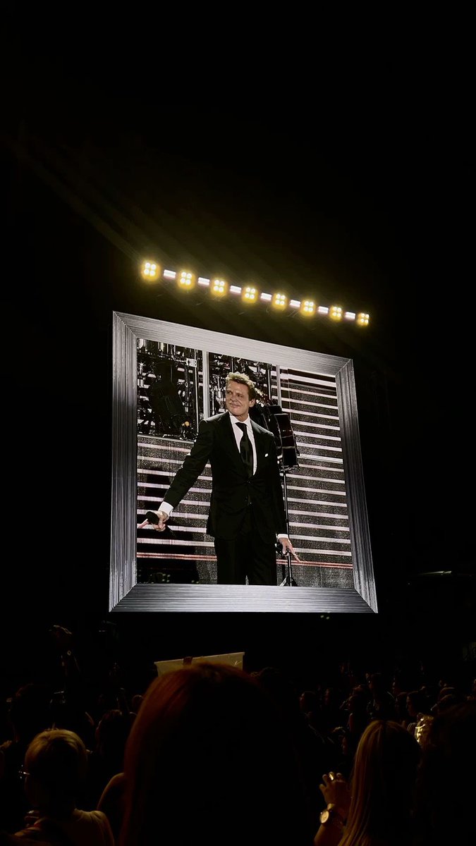 Best of Luis Miguel tweet media