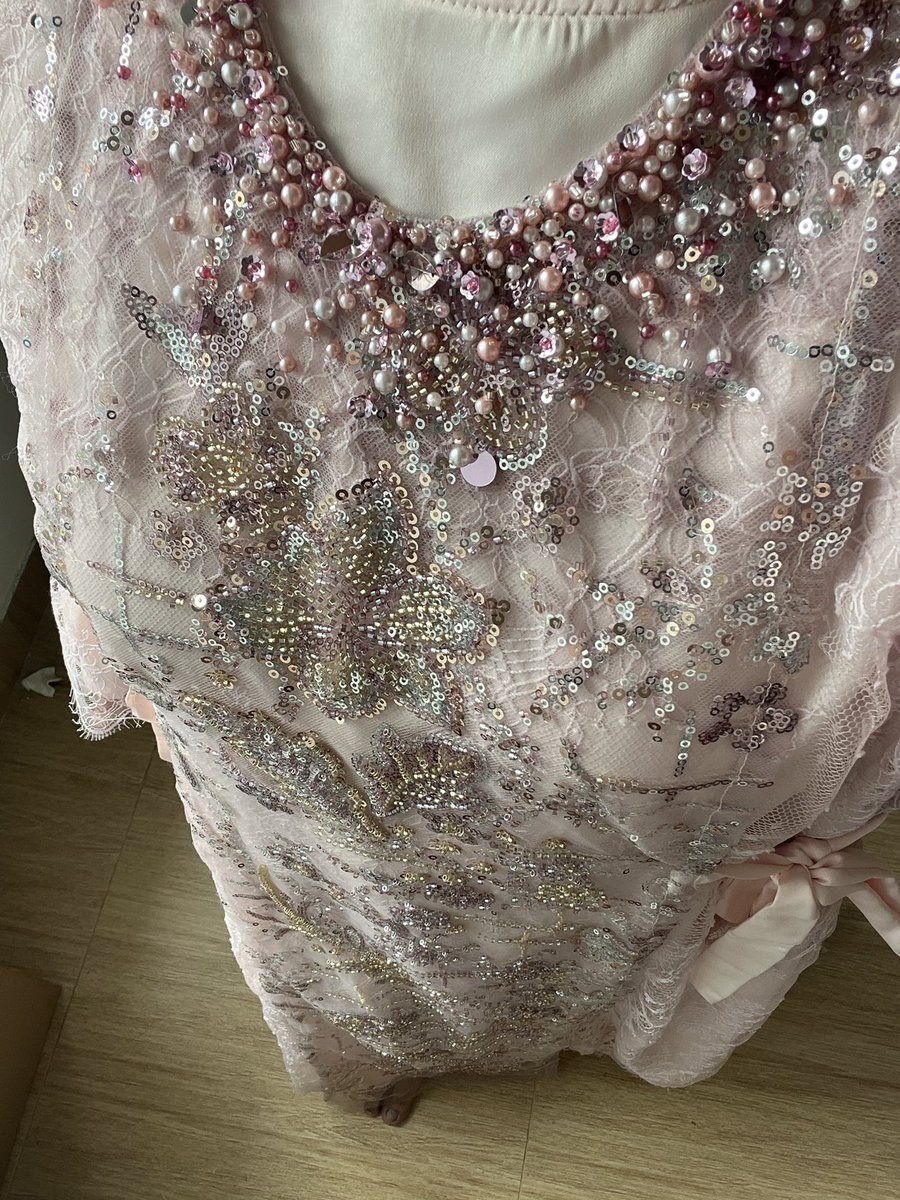 Dessintaeka's tweet photo. Siapa yg masih cari baju lebaran yuk merapat
WTS dress pink by faramour id
size XL (LD 112)
full payet bagian depan
💵 harga beli 690k
📍Jakarta Selatan https://t.co/fPGOUADq8n