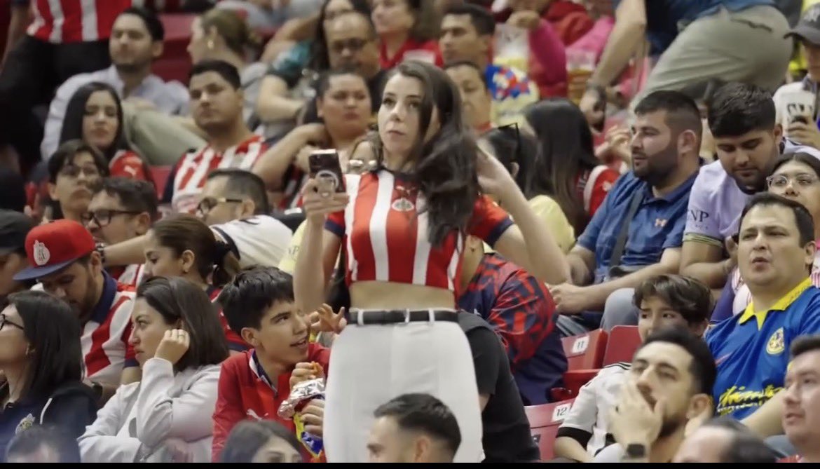 Lau Agnolin 🎙LoL Esports LATAM tweet media