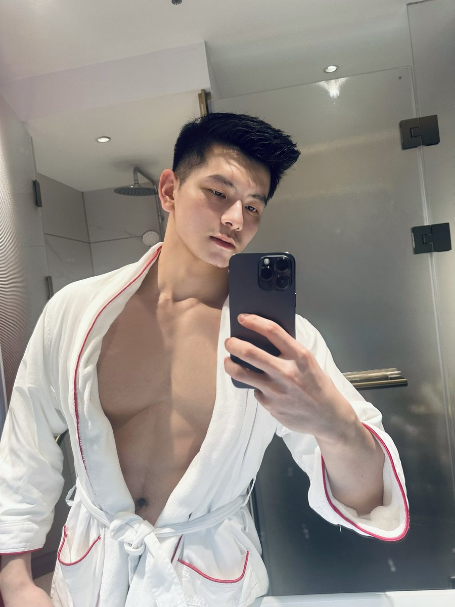 白斩哥哥 tweet media