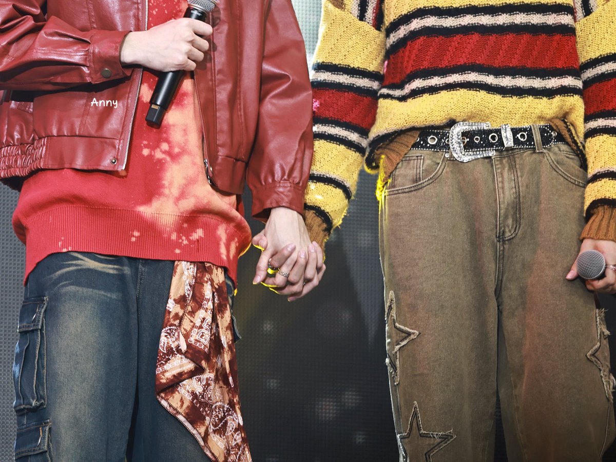 DMD and GMMTV Girl🥹✨💗

#tthi_eks #theewave #waavetnp 
#aou_tnbknr #AouBoom #besevboom