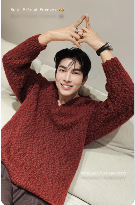 TilltheMoonand2's tweet photo. วันนี้มี plan ทำอะไรบ้างครับ
คิดถึงนะครับ
MEW HM STD SS2026
#HMStudioxMew @hm @hmThailand
#HM #HMThailand #HMxME #HMStudio
@MSuppasit #MewSuppasit #มิวศุภศิษฎ์ https://t.co/GbQlMHg8SJ
