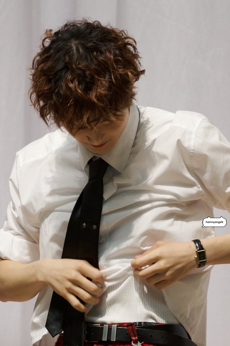 hamnyangsik's tweet photo. 241229 =^..^=  

🙈

#SUMIN #수민 #xikers #싸이커스 https://t.co/xCqz4kS6Po