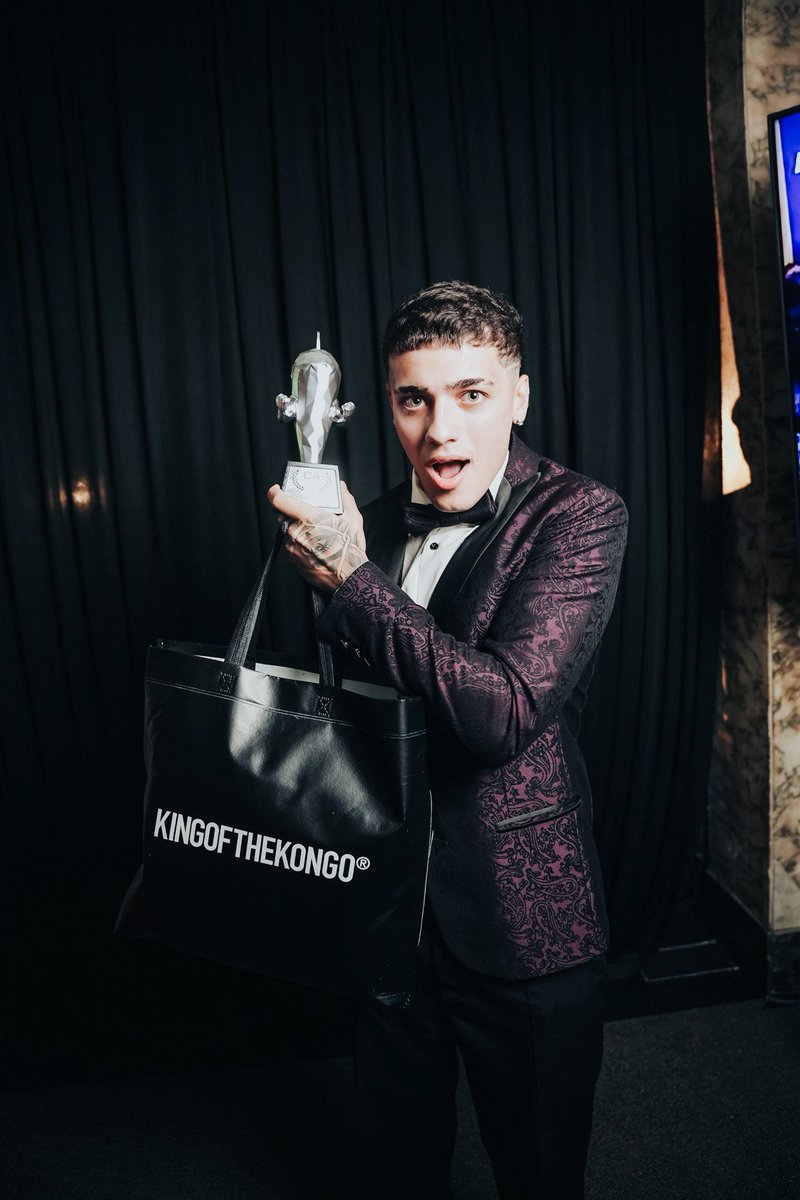 Coscu Army Awards 🏅 tweet media