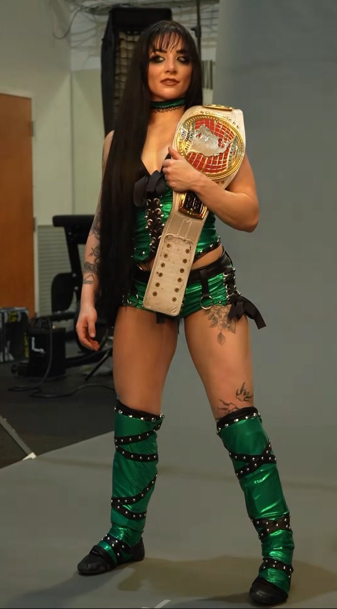 𝑇𝑎𝑡𝑢𝑚 𝑃𝑎𝑥𝑙𝑒𝑦. (𝑃𝑎𝑟𝑜𝑑𝑦.) tweet media