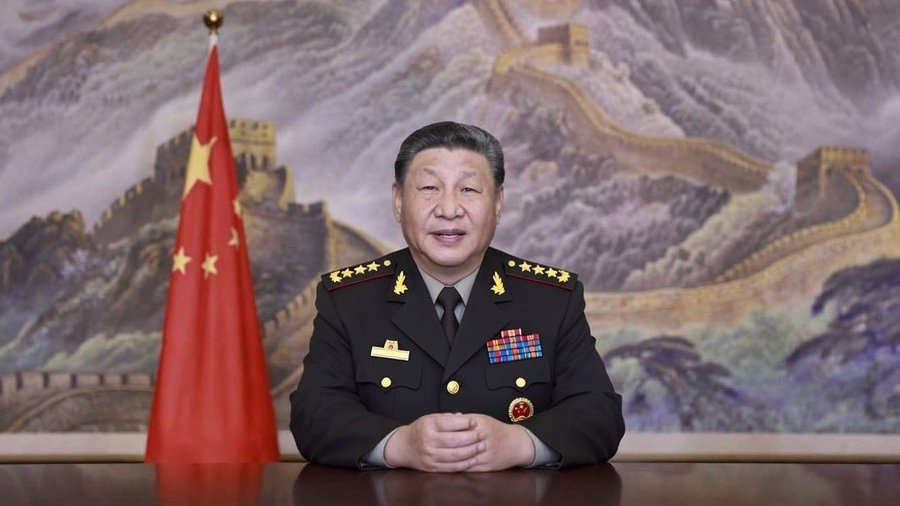 _ForTrade_'s tweet photo. 🇨🇳 Xi Jinping:  "Dünya soruyor: İnsanlar neden Çin'i seviyor?"  Basitçe şöyle cevap veriyoruz: Çünkü onlara bomba değil, fabrika ve okul gönderdik.  Onlara kalkınma teklifiyle gidiyoruz... savaş ve sorunlarla değil." https://t.co/hgL1RAciqj