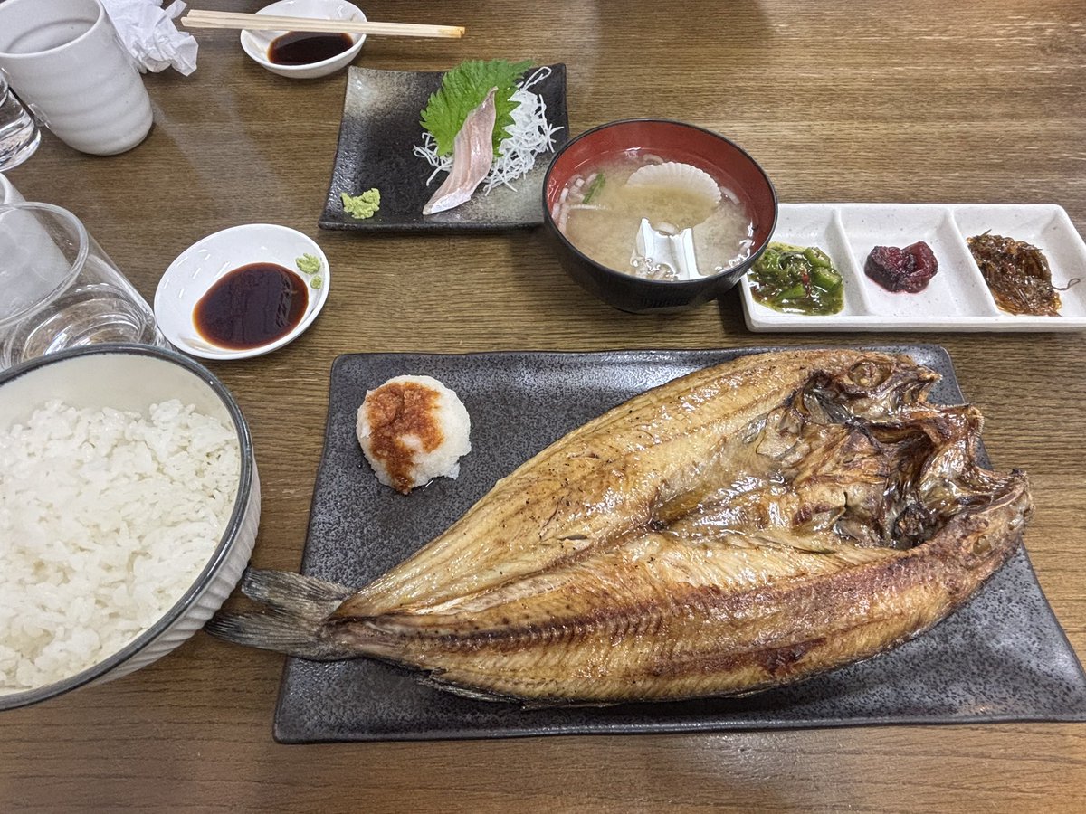 copcop366's tweet photo. 北海道で満喫したグルメたち
この時に戻りたい￼🤤 https://t.co/KsfV52iPpI