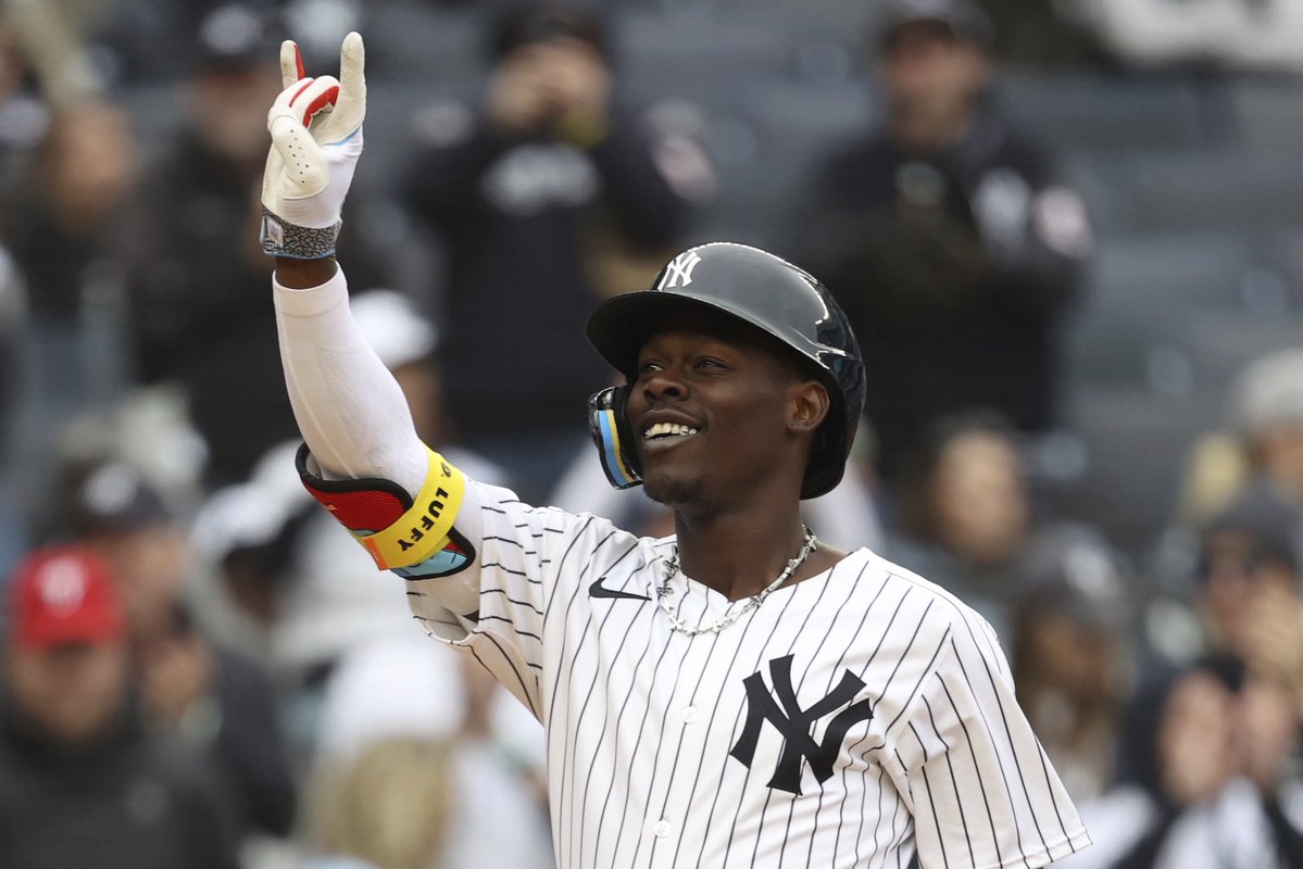 RotoBaller MLB tweet media