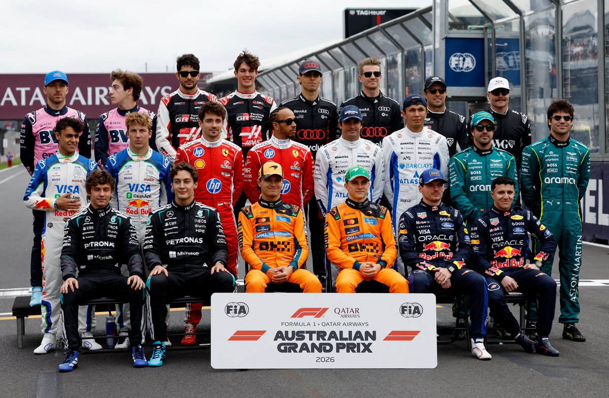 geglobo's tweet photo. 🏎 GP da Austrália: assista à corrida de abertura da F1 2026 ➡️ ASSISTA AO VIVO: https://t.co/76eBIVRaFu

Mercedes dominou a classificação em Albert Park, com Russell em 1º e Antonelli em 2º; Bortoleto sai em 10º com a Audi. Prova terá transmissão da TV Globo e do sportv3

📸 Reuters

#fórmula1 #f1 #ge