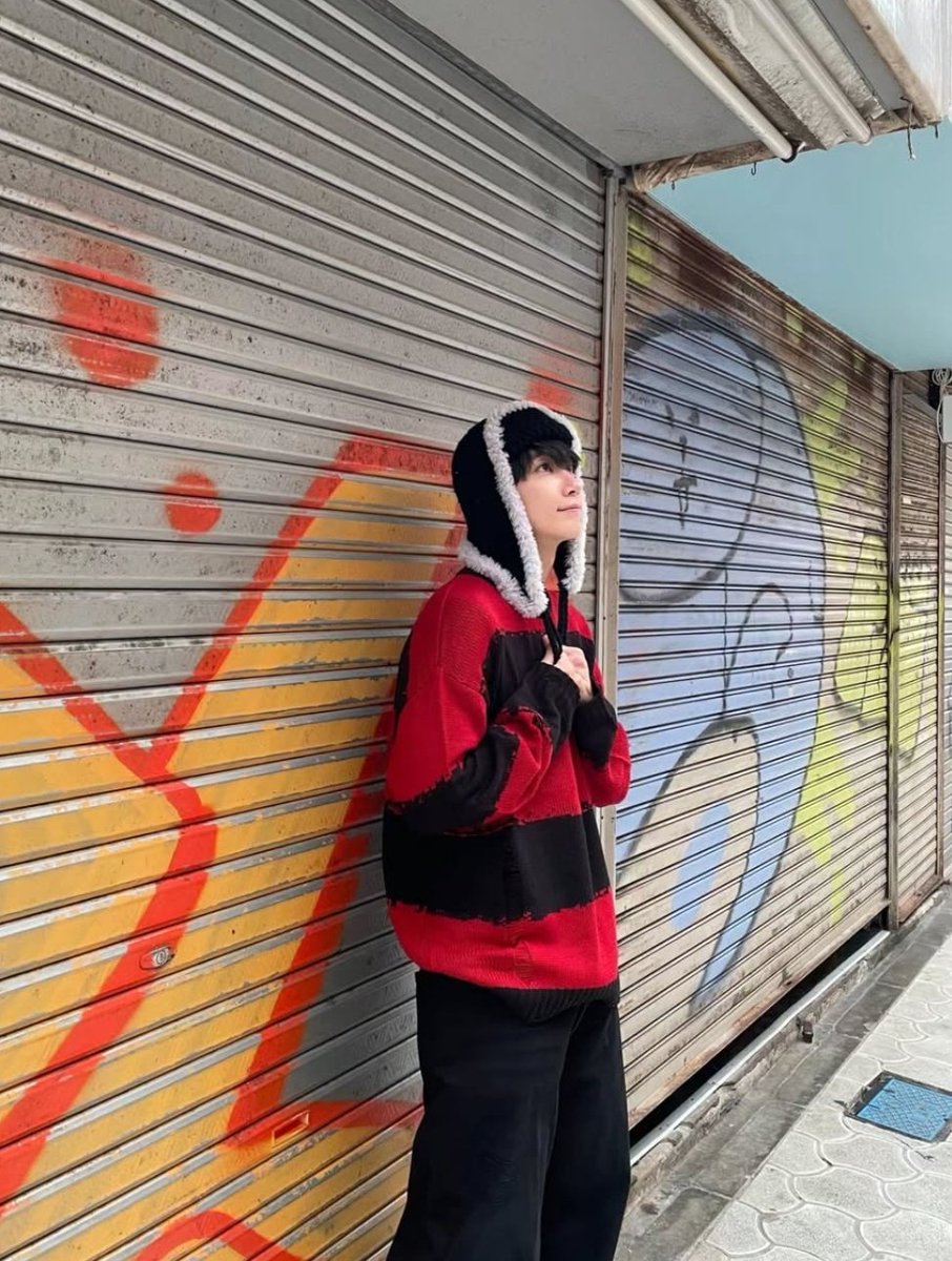 복귀 각 잡는 남자 때문에 여자들 기강 단단히 
잡힌게 너무 웃겨.....