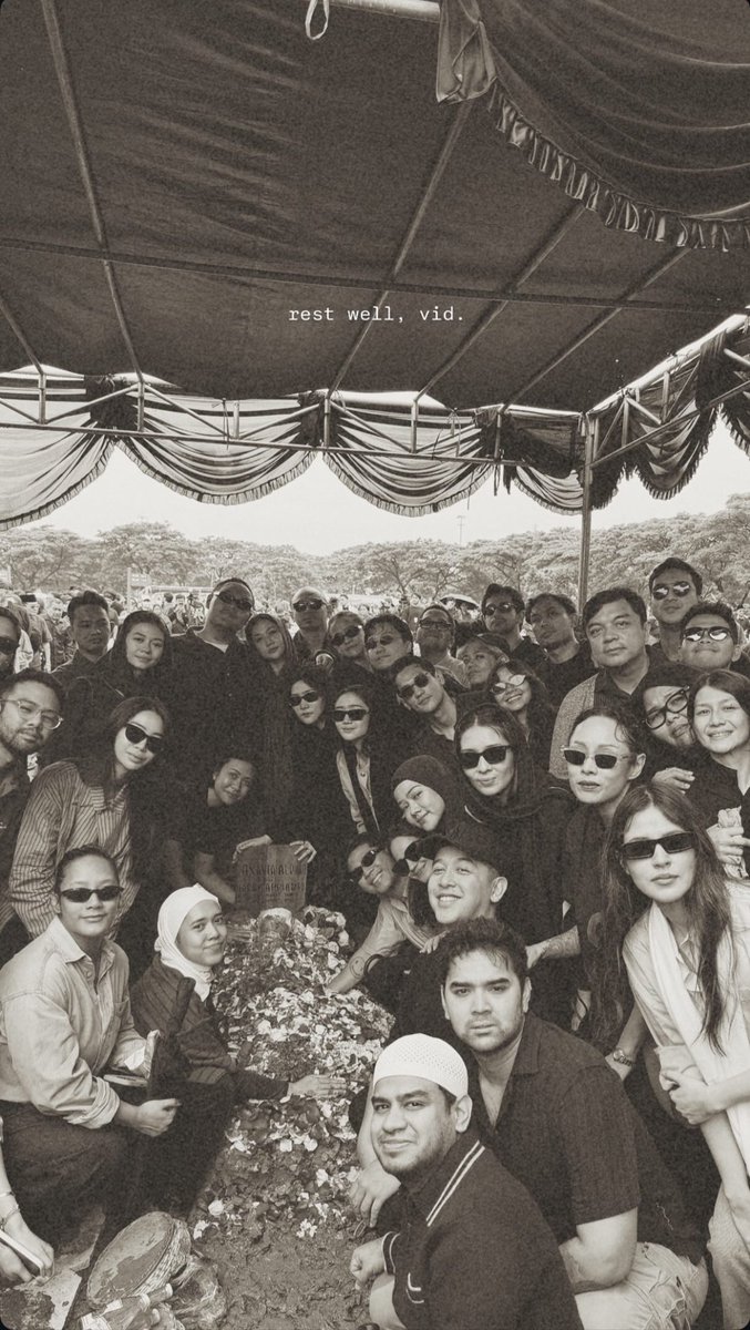 Vidi bersama sahabat-sahabatnya 🥹🤍🕊️