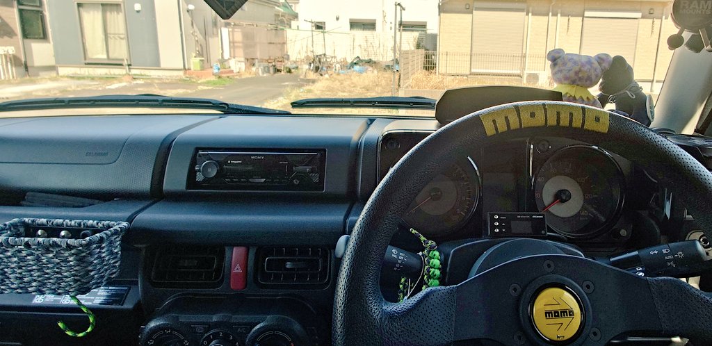 sauna_standard2's tweet photo. 内装をちょこっとカスタム😀皆様お分かりだろうか?
#Jimny #jb64 #ジムニーおじさん #88DESIGN https://t.co/pkocqcuWbi