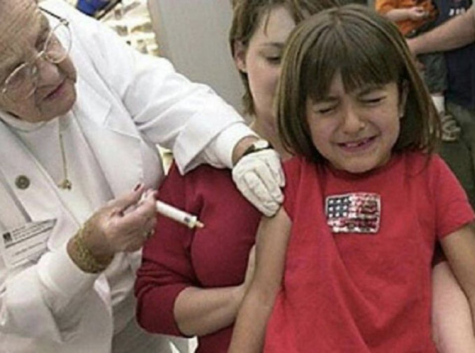 雪の降る街 tweet media