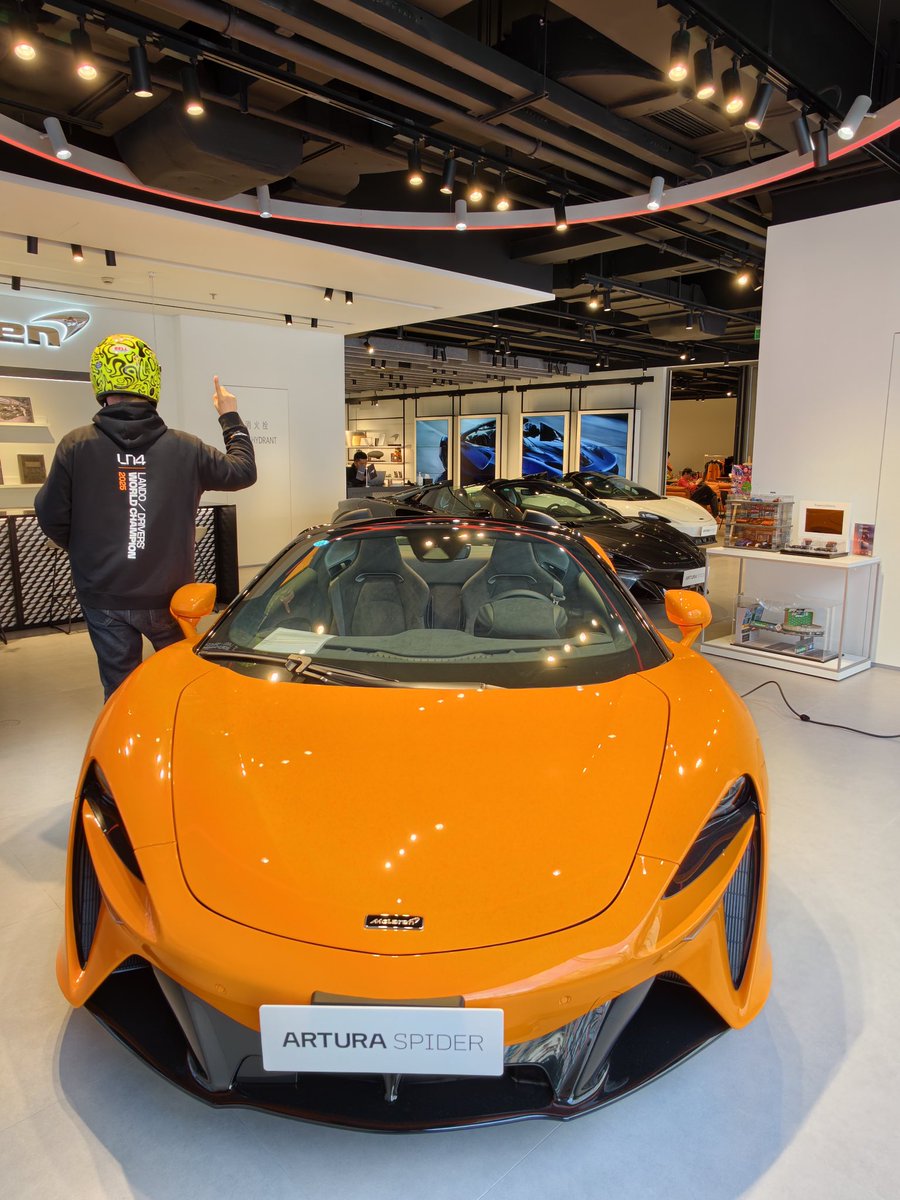 Today we are watching the 2026 first race together at <a href="/McLarenAuto/">McLaren Automotive</a> store in Shanghai #AusGP Let’s go team <a href="/McLarenF1/">McLaren Mastercard Formula 1 Team</a> #FansLikeNoOther