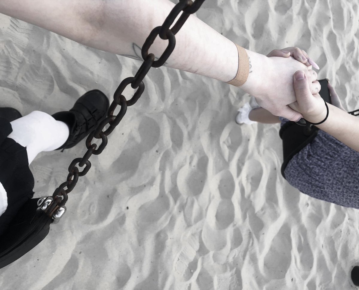 𝗹𝘂𝗹𝗶𝗻𝗮 tweet media