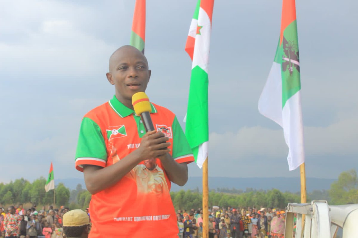 CnddFddButanyer's tweet photo. #Ngozi, 7/3/2026 Abagumyabanga ba zone #Rukeco bahuriye hamwe mu birori vyo kwigina intsinzi y'Umugambwe @CnddFdd, Ibirori vyatewe iteka na #Bosco_Ndayishimiye, umunyambanga ajejwe imihari mu ntara ya #Butanyerera.
Zone #Rukeco imaze gutera ivoka zirenga 540,000
@R_Ndikuriyo https://t.co/MgWdlSg6JU