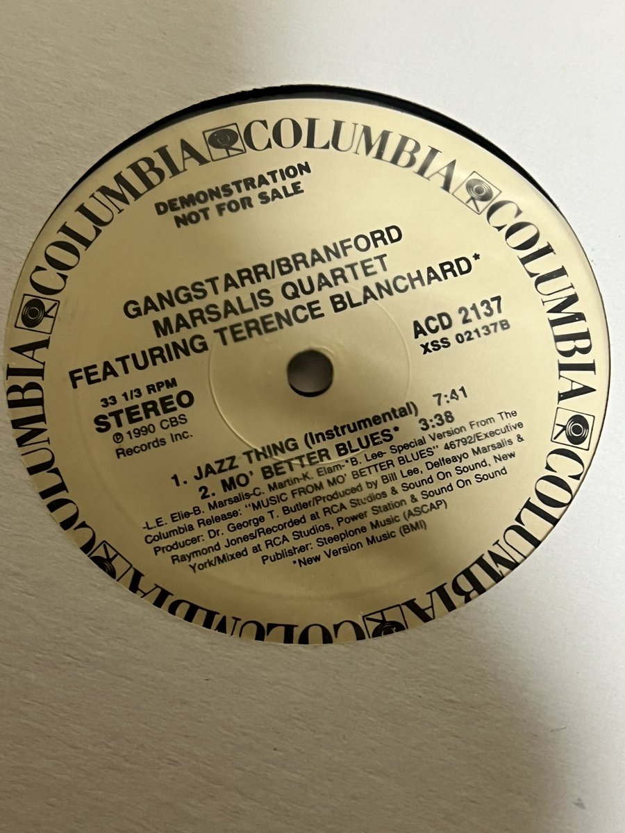 rhymeofmidnight's tweet photo. 楽しみにしてた12"が到着！！
ブートと記載されていたが、Buckshot Le Fonqueもプロモ盤は、DEMONSTRATIONで出ていたので、これもその流れだと判断。
真相は、分からず....。

#jazzthing https://t.co/XYks7YsGxC