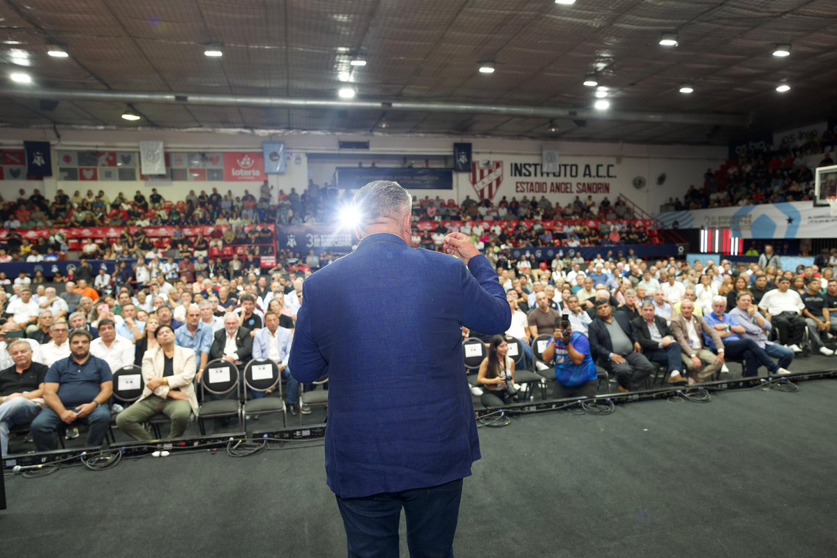 Hoy, orgulloso de todo el camino transitado y del esfuerzo que hacen a diario los dirigentes del interior, anunciamos la creación de un nuevo torneo profesional que tendrá equipos representantes de todas las provincias del país y que comenzará este año.
