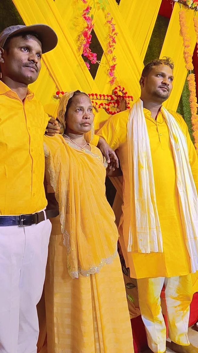 RAMASHRYANISHA3's tweet photo. मेरी ताकत...😊 मेरी मां ❤️
🙏मां🙏
✨माँ💫
आप ही मेरा रब, 
आप ही मेरी पहचान...! 💕🌍👩😍
समस्त मातृशक्ति को #अंतर्राष्ट्रीय_महिला_दिवस की हार्दिक शुभकामनाएं।
International Women's day https://t.co/ud4gFzpikV
