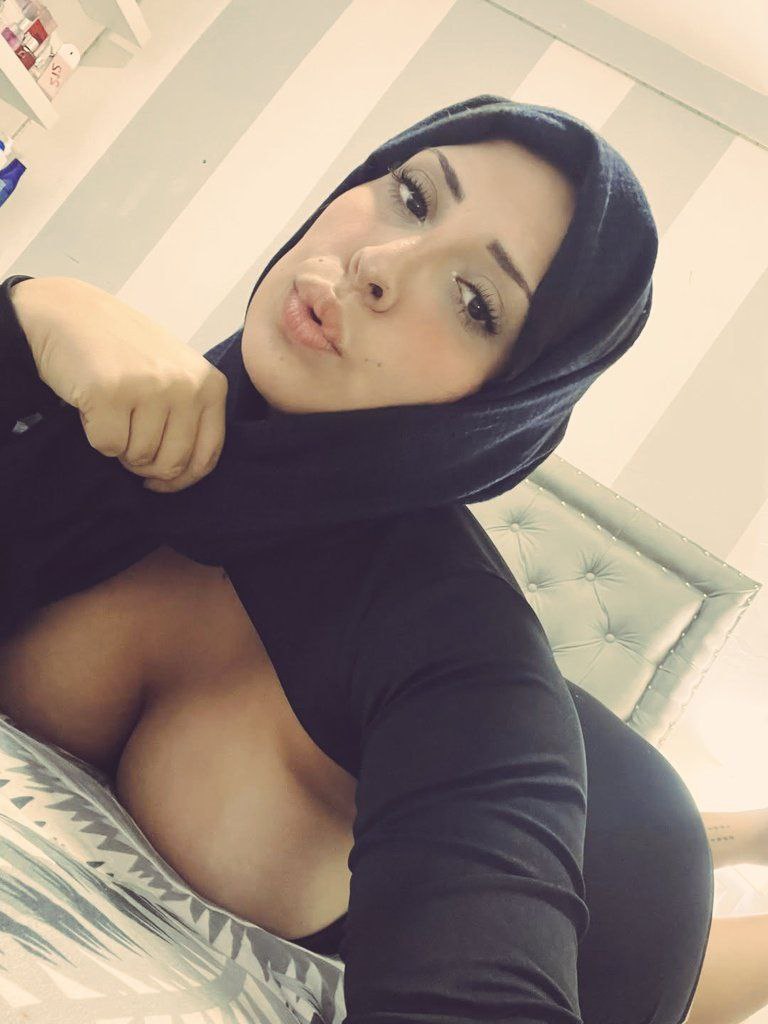 ruth04143026956's tweet photo. صباح الخیر https://t.co/gQV2KOhcn7