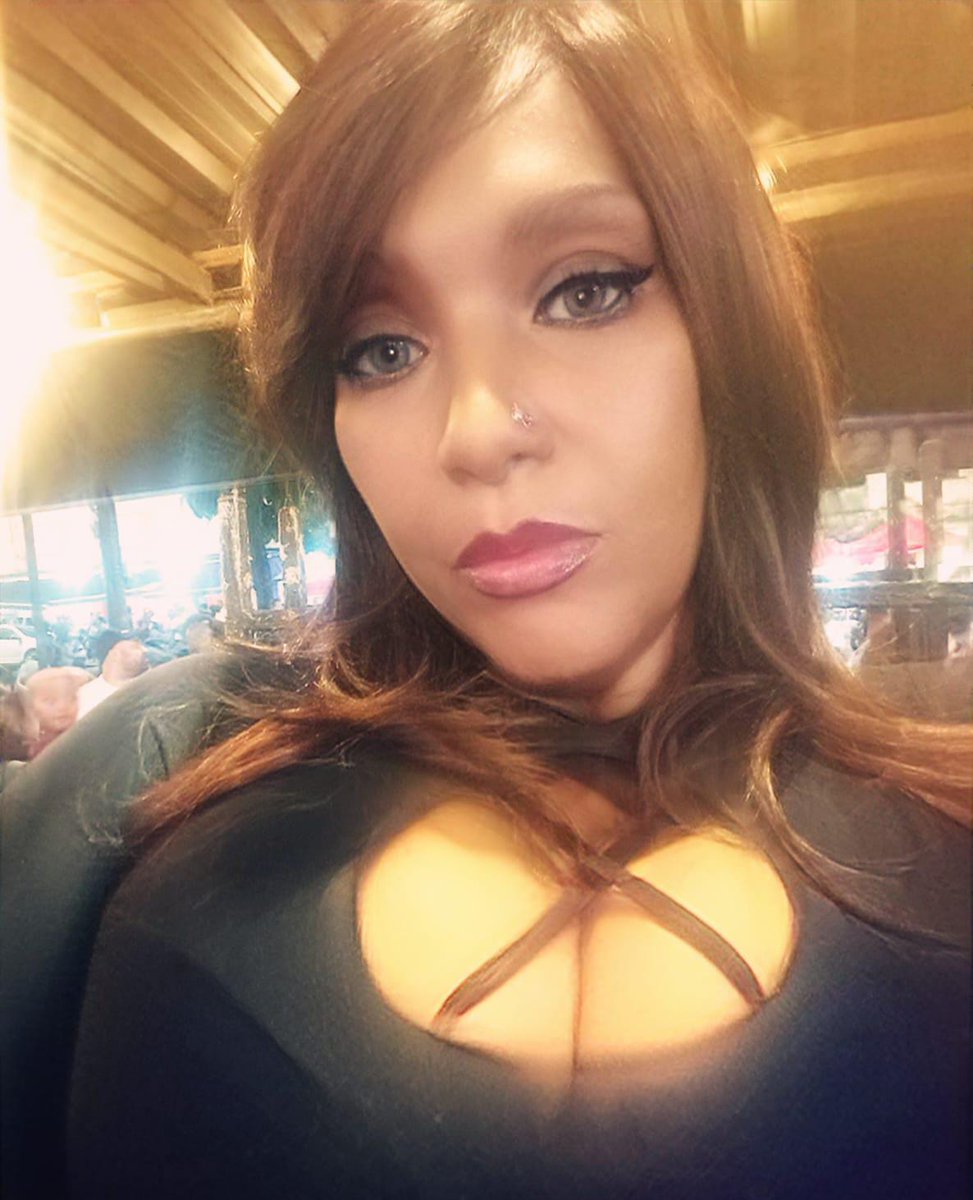 DommeNegra's tweet photo. Curtindo a noite do Rio .
@kinkspro_com @bdsm https://t.co/CK0qgFpV9y