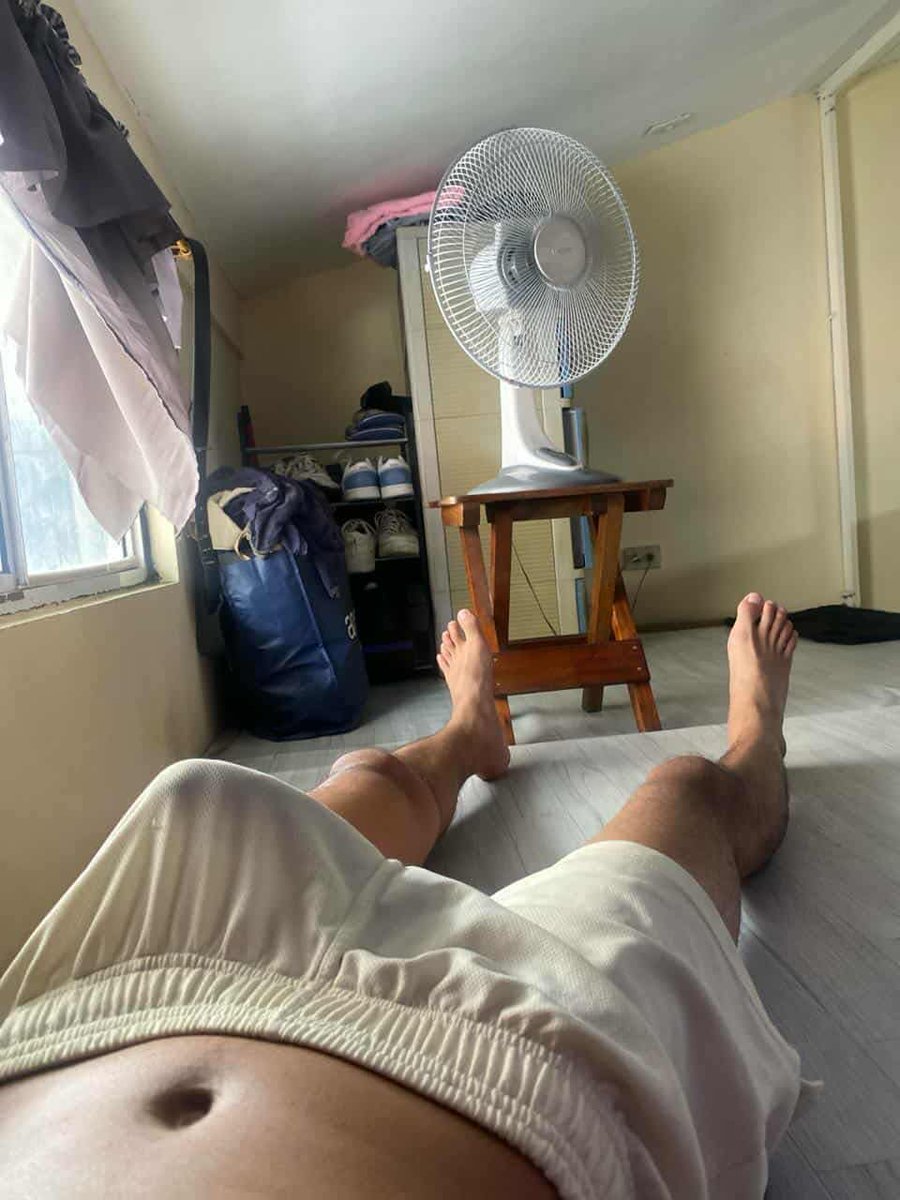 CartallaRoy's tweet photo. Isang matigas na umaga sa lahat #ofw https://t.co/8r2cJ1wE3V