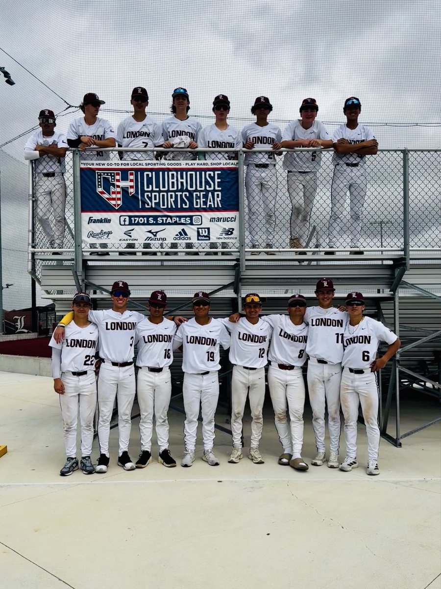 CC London Baseball⚾️ tweet media