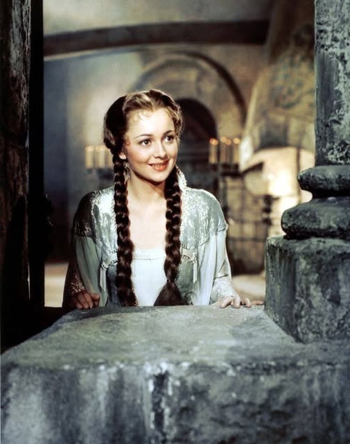 Ahead of the Curve tweet media