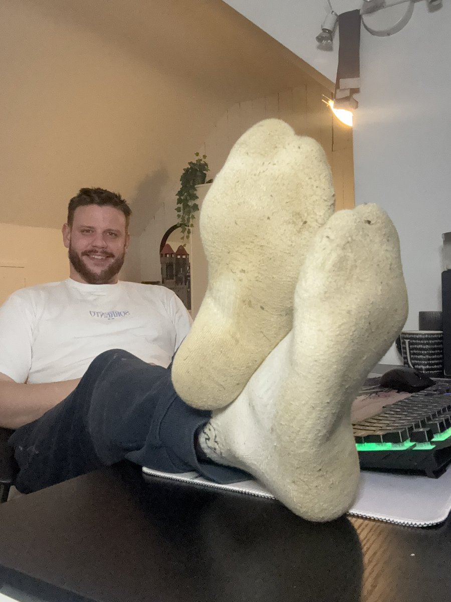 Master Bryn 😈 tweet media