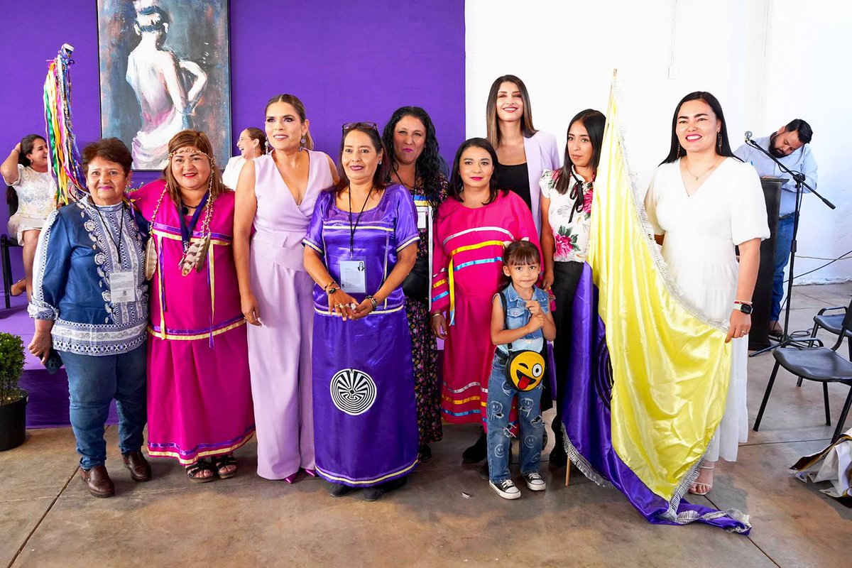 Paulina Ocaña tweet media