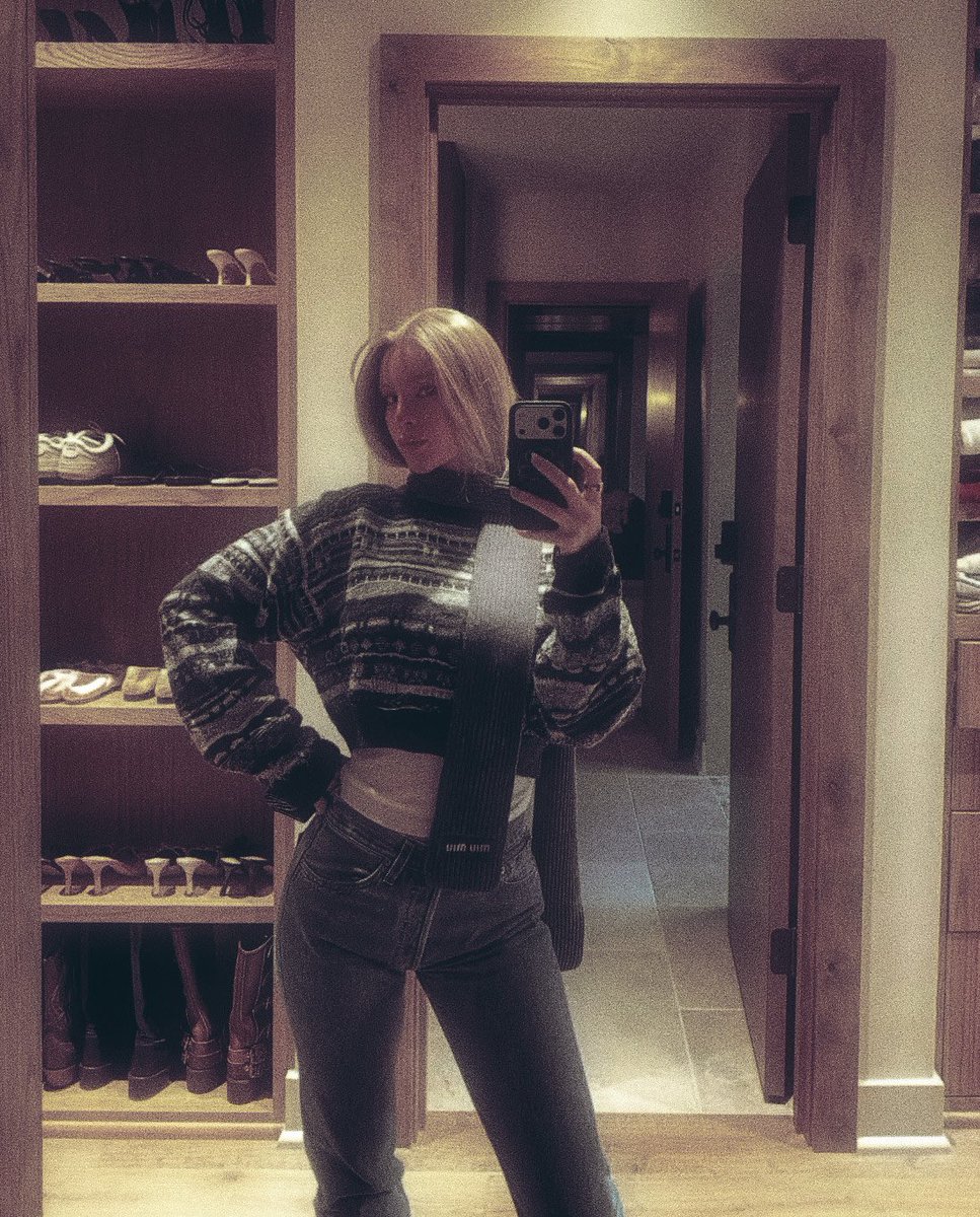 𝒜𝘯𝘨𝘦︩︪𝘭𝓑𝒍𝒂𝒏𝒄𝒉𝒂𝒓𝒅 ᥫ᭡ tweet media