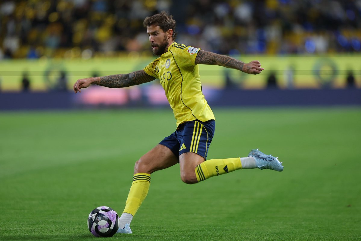 Iñigo Martinez tweet media