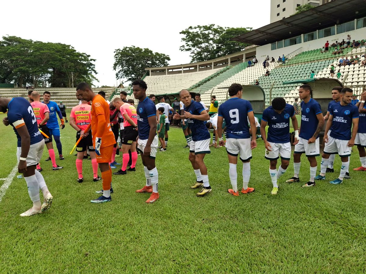 Corneta Caipira tweet media