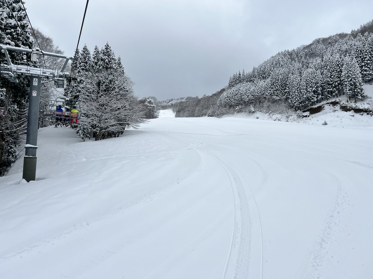 tea9889's tweet photo. 先週の長野に続き今週は兵庫🏂 https://t.co/DzpER0InUv