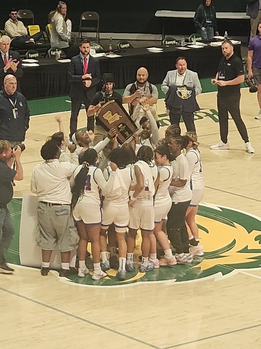 John Curtis School tweet media