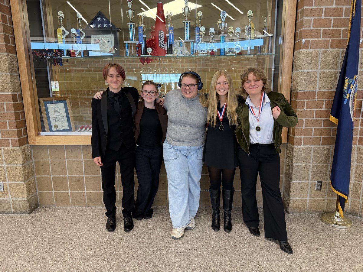 DHS Debate & Forensics tweet media