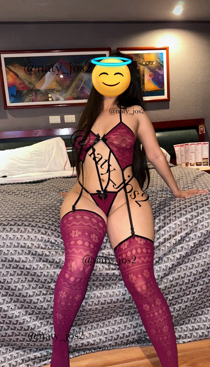 naty_jos2's tweet photo. Modelándole a Jos la lencería que recién fuimos a comprar al centro de CDMX😝🫣😌🔥 ¿ustedes q opinan?.Somos pareja interesa en hombres Maduros (+45años) de buena herramienta😈🍆💦👴🏻 https://t.co/yRSU5gadgp